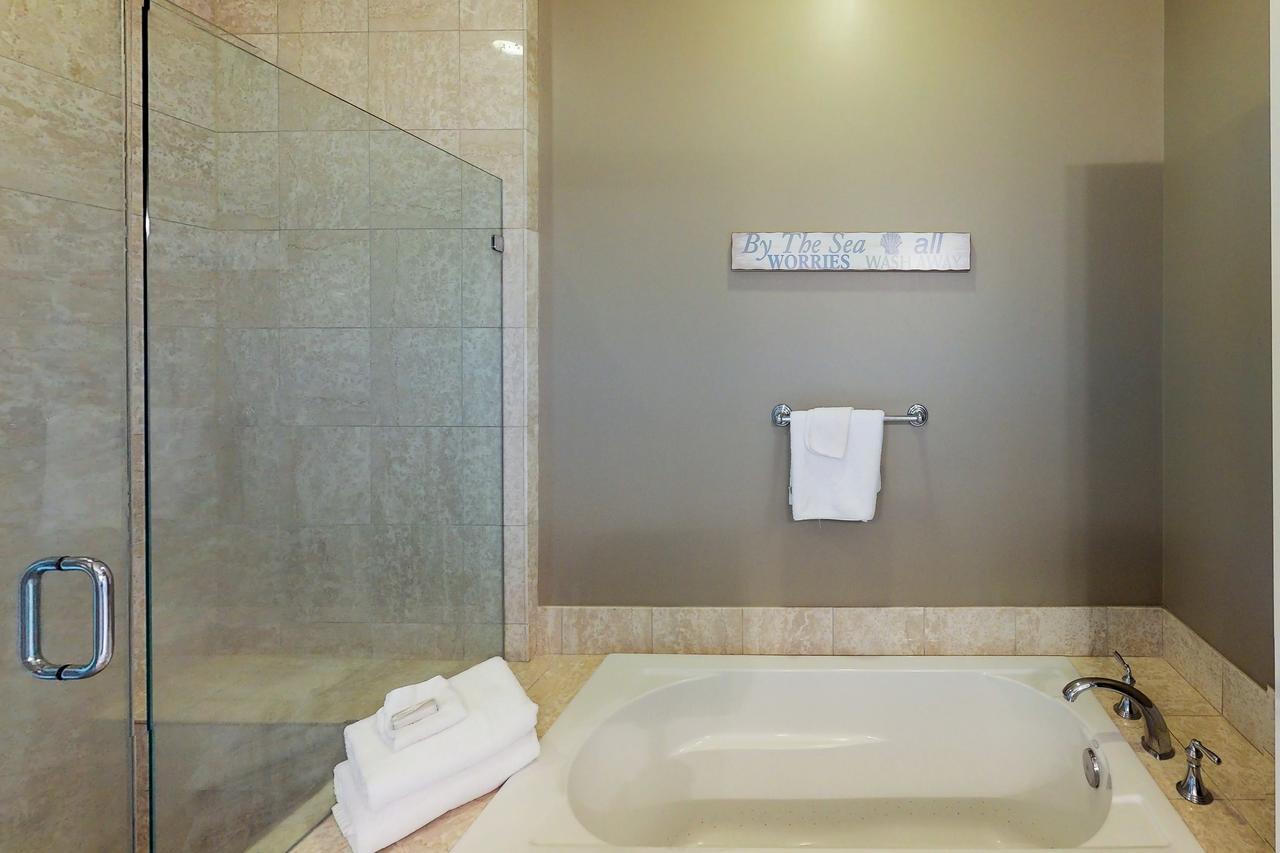 Wharf Apartment Orange Beach Bagian luar foto